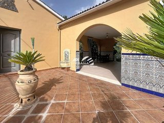 Chalet en venta en Poleares en Lucena