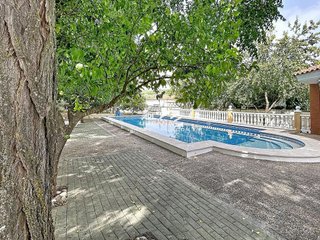 Chalet en venta en Poleares en Lucena