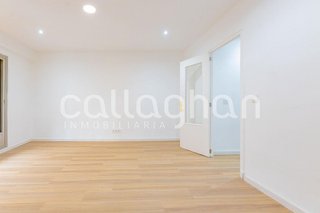 Piso en venta en Marxalenes en Valencia