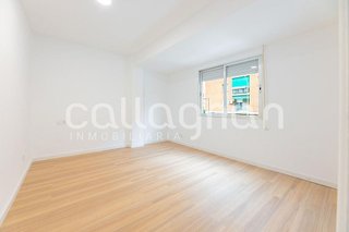 Piso en venta en Marxalenes en Valencia