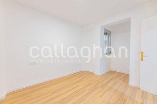 Piso en venta en Marxalenes en Valencia