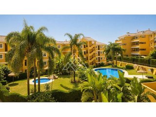 Piso en venta en Riviera del Sol en Mijas