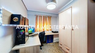 Piso en venta en Zona Avenida al Vedat en Torrent