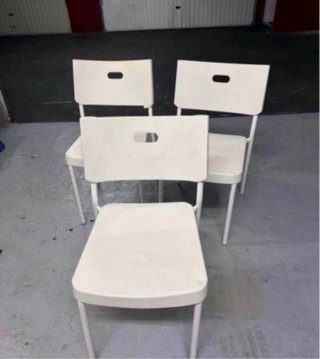 3 Sillas Apilables Blancas