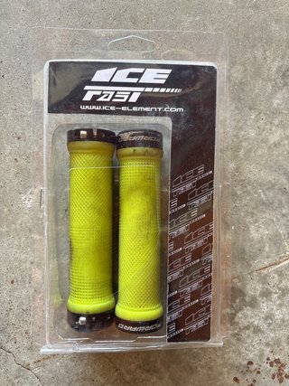 Puños lock-on BMX/Dirt ICE FAST Forward