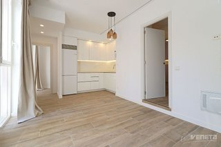 Piso en venta en Valdezarza en Madrid