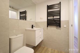 Piso en venta en Valdezarza en Madrid