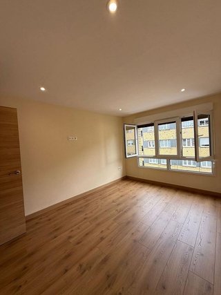 Piso en venta en El Llano en Gijón