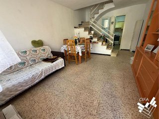 Casa adosada en venta en Sénia, la