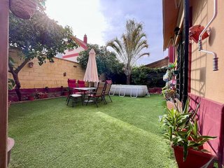 Chalet en venta en Montequinto en Dos Hermanas