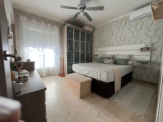 Chalet en venta en Montequinto en Dos Hermanas