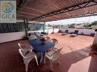 Casa pareada en venta en San García en Algeciras