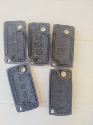 Tampas de comandos para carro Cada 5€
