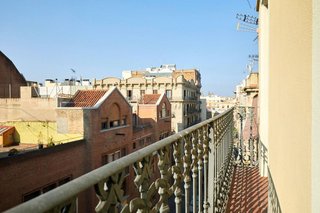 Ático en venta en El Raval en Barcelona