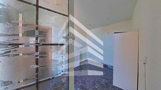 Ático en venta en El Turó de la Peira en Barcelona