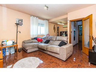Casa adosada en venta en Roc Blanc en Terrassa