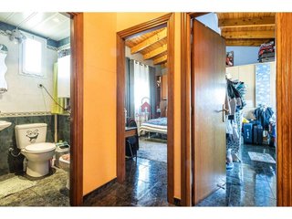 Casa adosada en venta en Roc Blanc en Terrassa