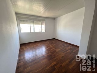 Ático en venta en Les Planes en Hospitalet de Llobregat, L´