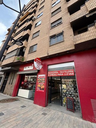 Local comercial en alquiler en Arrancapins en Valencia