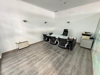 Local comercial en alquiler en Arrancapins en Valencia