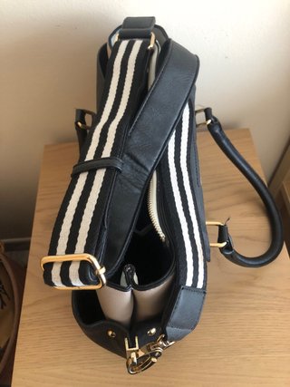 Bolso River Island Negro y Beige