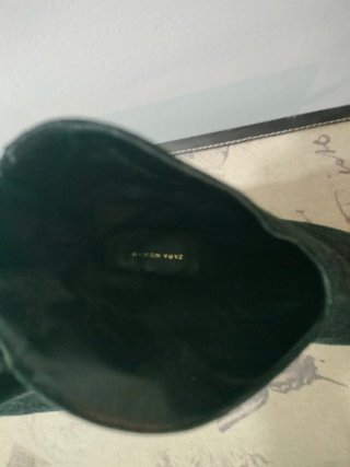 Botines ante negros con flecos