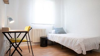 Piso en venta en Palomeras bajas en Madrid