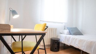 Piso en venta en Palomeras bajas en Madrid
