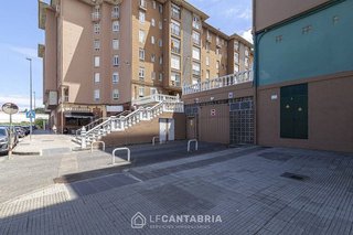 Piso en venta en Peñacastillo - Nueva Montaña en Santander