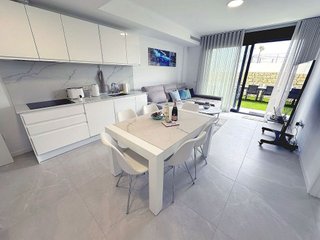 Dúplex en venta en Cala de Finestrat en Finestrat