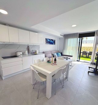 Dúplex en venta en Cala de Finestrat en Finestrat