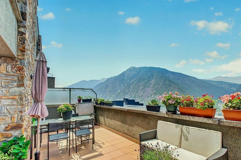 2-bedroom flat for sale in Escaldes-Engordany · 2 of 20