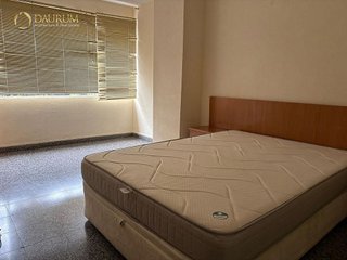 Piso en venta en Campoamor en Alicante