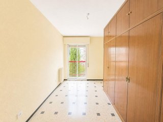 Piso en venta en Cervantes en Granada
