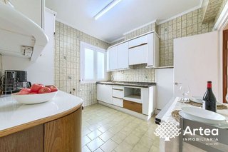 Piso en venta en San Pedro de Deusto-La Ribera en Bilbao