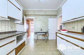 Piso en venta en San Pedro de Deusto-La Ribera en Bilbao