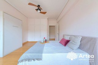 Piso en venta en San Pedro de Deusto-La Ribera en Bilbao