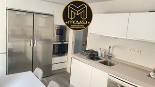 Piso en venta en Hospital en Jaén