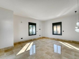 Chalet en alquiler en Nueva Andalucía centro en Marbella