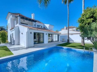 Chalet en alquiler en Rodeo Alto-Guadaiza-La Campana en Marbella