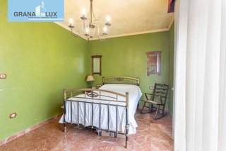 Casa adosada en venta en Almanjáyar en Granada