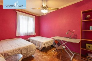 Casa adosada en venta en Almanjáyar en Granada