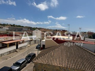 Chalet en venta en La Granja-La Colina-Los Pastores en Algeciras