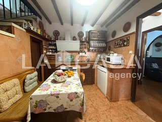 Chalet en venta en La Granja-La Colina-Los Pastores en Algeciras