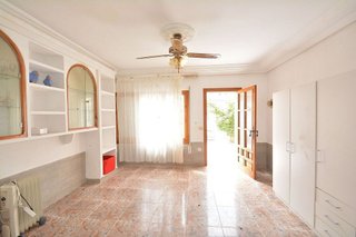Chalet en venta en La Siesta - El Salado - Torreta en Torrevieja