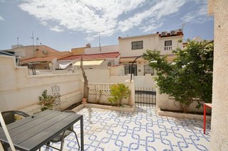 Chalet en venta en La Siesta - El Salado - Torreta en Torrevieja