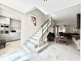 Casa adosada en venta en La Dama de Noche-La Alzambra en Marbella