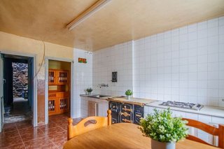 Casa en venta en Teverga