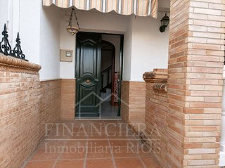 Casa en venta en La Paz en Alcalá de Guadaira