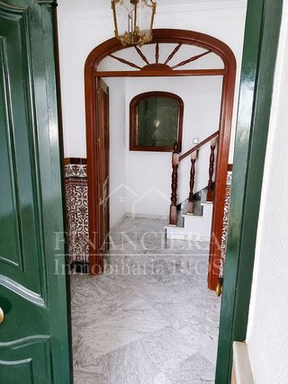 Casa en venta en La Paz en Alcalá de Guadaira
